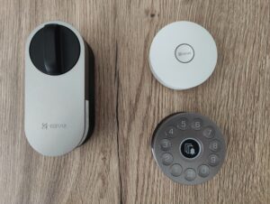 Una Chiave Versatile al Futuro: Recensione di EZVIZ Smart Lock